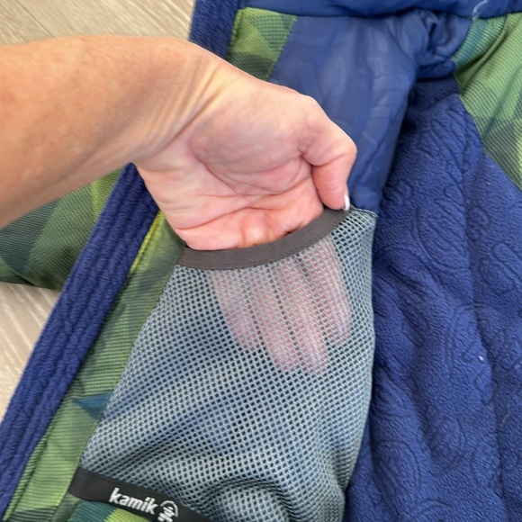 Kamik Boys Insulated Jacket 3T winter snow ski technical hood green yellow blue - Picture 9 of 11